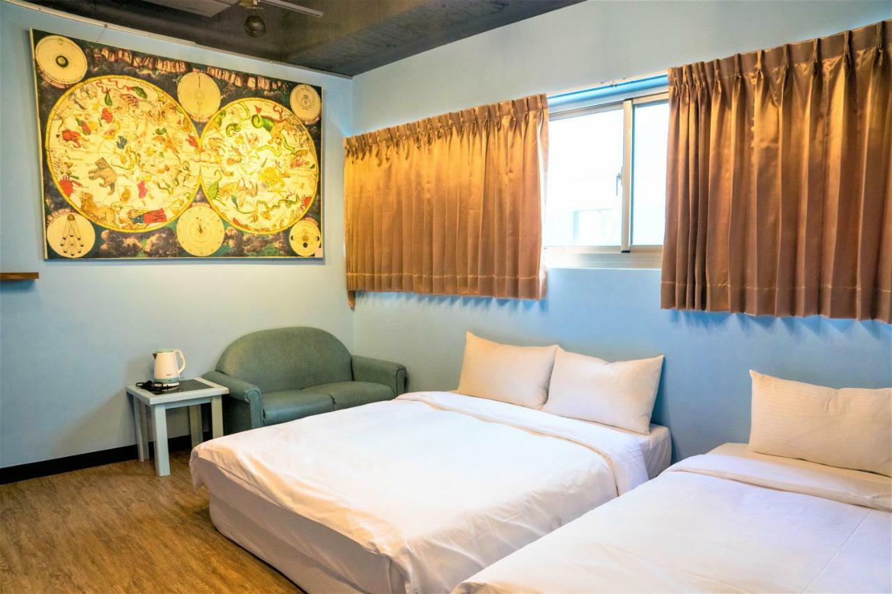 Dongning Atlas Hotel Tainan Exterior photo